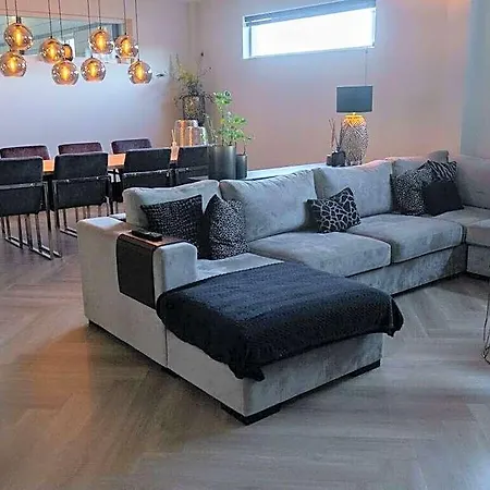 Luxury Egmond Villa