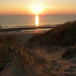 Βίλα Luxury Egmond *